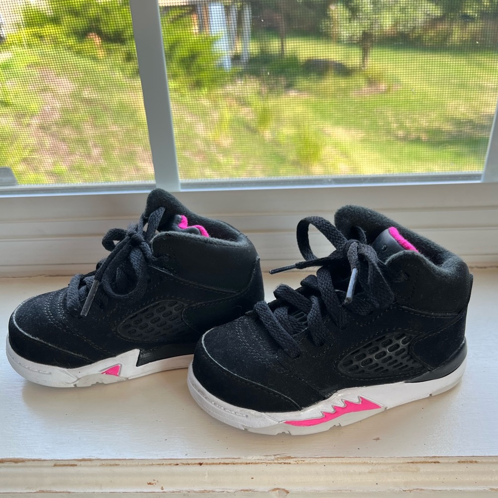 Air Jordan 5 Retro Deadly Pink size 5C